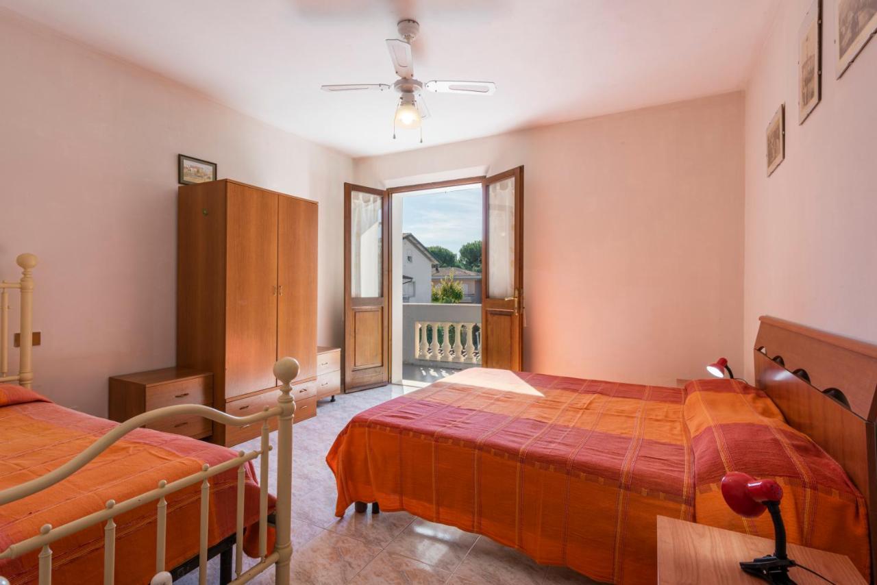 Residenza Tirrenia By Mmega Appartement Marina di Massa Buitenkant foto