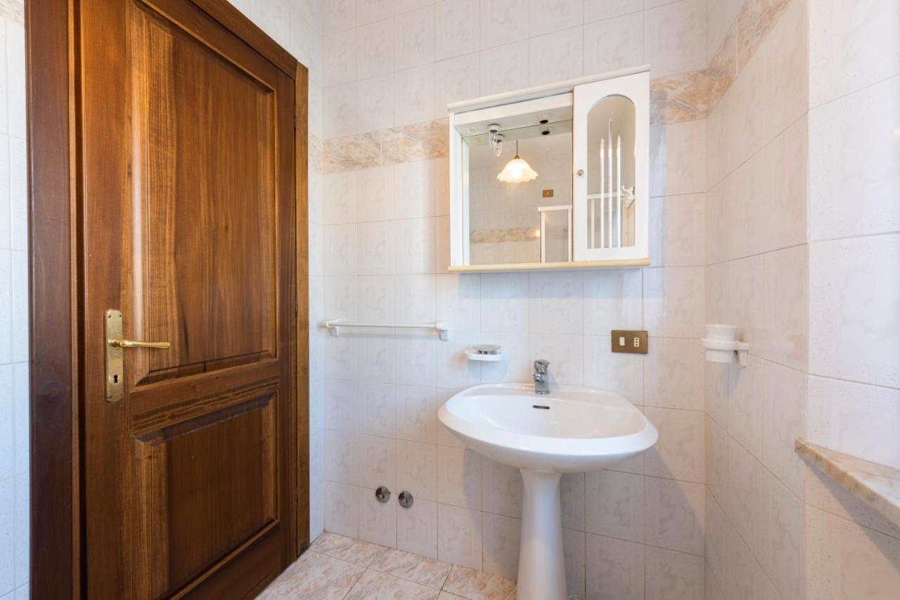 Residenza Tirrenia By Mmega Appartement Marina di Massa Buitenkant foto