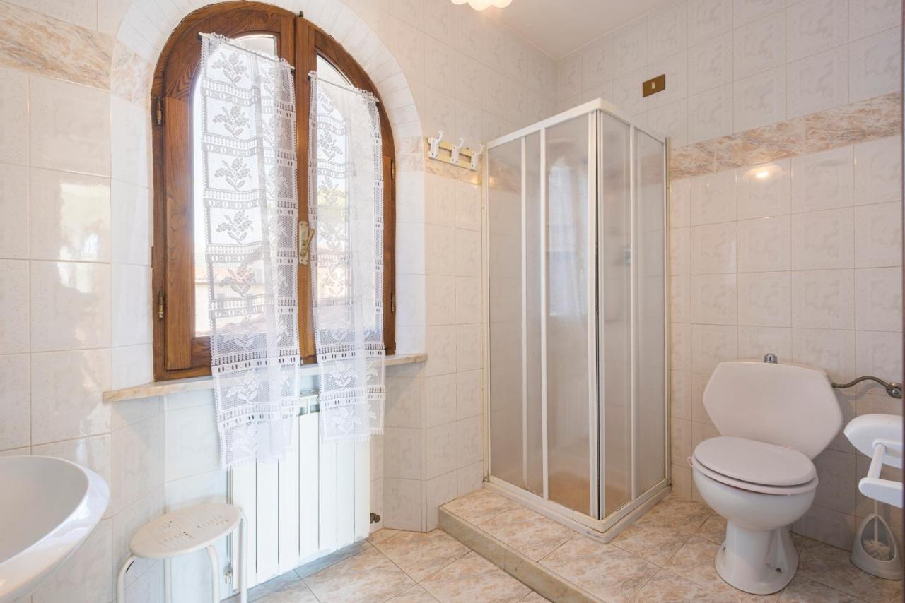 Residenza Tirrenia By Mmega Appartement Marina di Massa Buitenkant foto